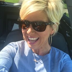 Meet your Posher, Vicki